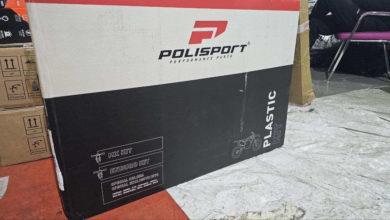 Отправили комплект пластика для эндуро мотоциклов для нашего клиента в Иркутск